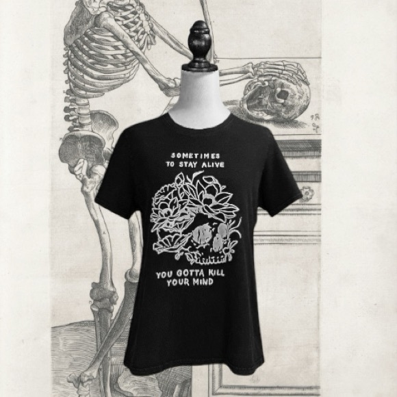 Chicyea Tops - ChicYea Black & White Floral Skull Graphic Short Sleeve T-Shirt Size XL